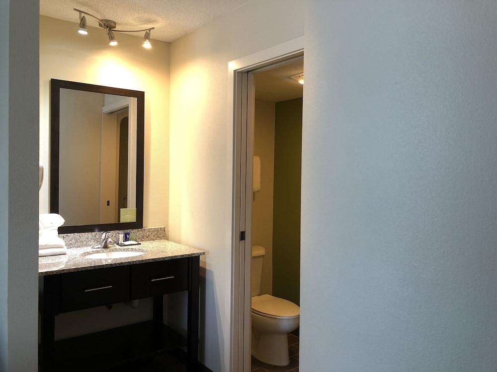 Sleep Inn & Suites Roseburg North Near Medical Center المظهر الخارجي الصورة