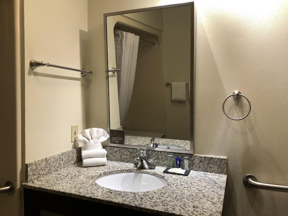 Sleep Inn & Suites Roseburg North Near Medical Center المظهر الخارجي الصورة